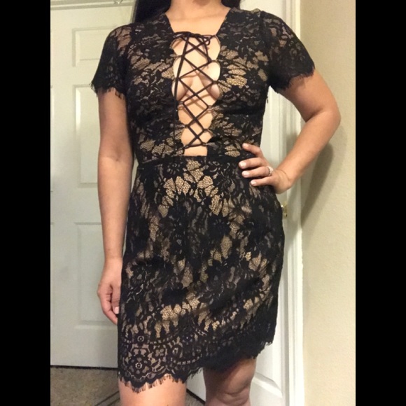 TOBI black lace dress Sz L - Picture 3 of 5